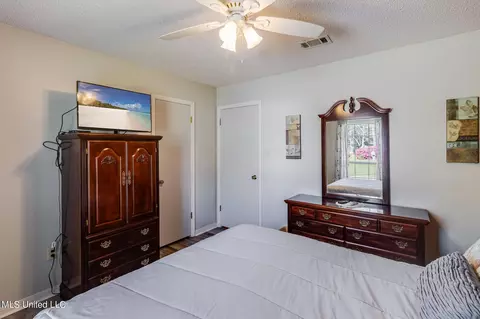 Bedroom - 6840 Hilo St, Diamondhead, MS 39525 photo 2 of 5