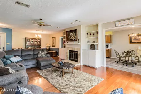 Living - 6840 Hilo St, Diamondhead, MS 39525 photo 2 of 2