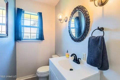 Bath - 6840 Hilo St, Diamondhead, MS 39525 photo 1 of 4