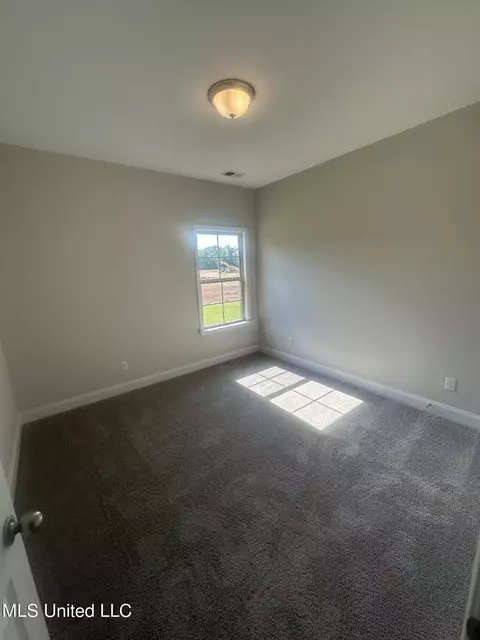 Bedroom - 1827 Benton Dr, Hernando, MS 38632 photo 3 of 3