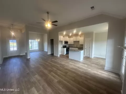 Other - 1827 Benton Dr, Hernando, MS 38632 photo 4 of 8