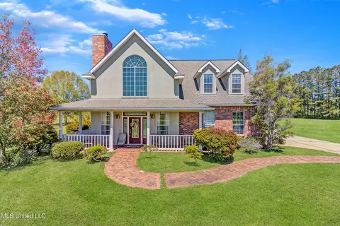 11 Crabapple Ln, Carriere, MS 39426