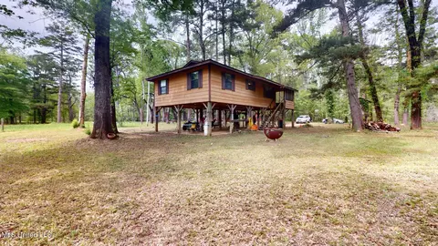 Exterior - 109 Pine Dr, Lucedale, MS 39452 photo 5 of 7