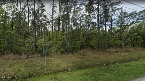 E North Street / Evans Avenue, Pass Christian, MS 39571