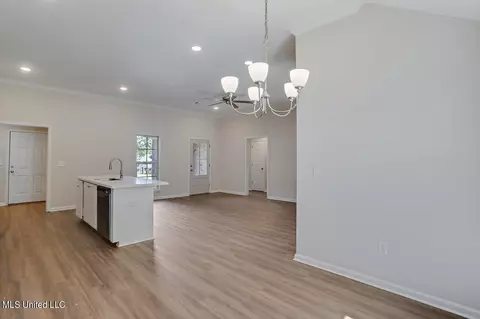 2053 Pebble Creek Dr, Brandon, MS 39042 photo 12