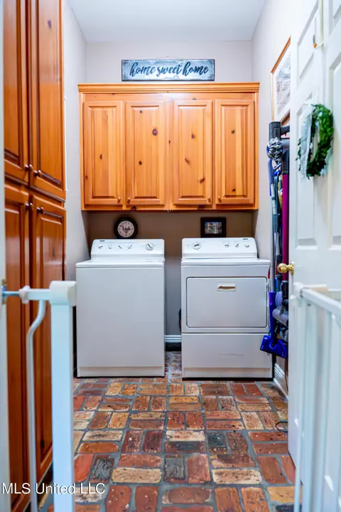Other - 9215 Nancy Dr, Biloxi, MS 39532 photo 3 of 3