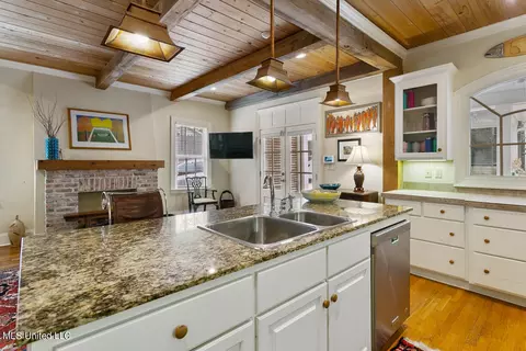 Kitchen - 1833 Saint Ann St, Jackson, MS 39202 photo 1 of 5