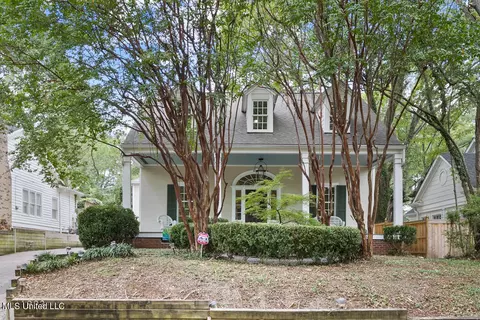 Exterior - 1833 Saint Ann St, Jackson, MS 39202 photo 2 of 7