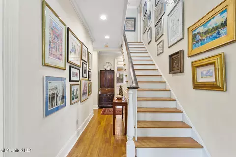Entry Way - 1833 Saint Ann St, Jackson, MS 39202 photo 2 of 2