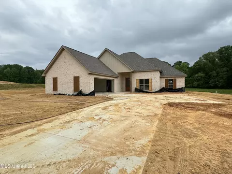 Exterior - 985 Mullican Rd, Florence, MS 39073 photo 2 of 3