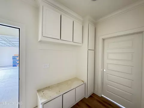 Entry Way - 985 Mullican Rd, Florence, MS 39073 photo 1 of 1