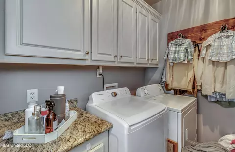 Other - 439 Pecan Cir, Brandon, MS 39042 photo 2 of 3