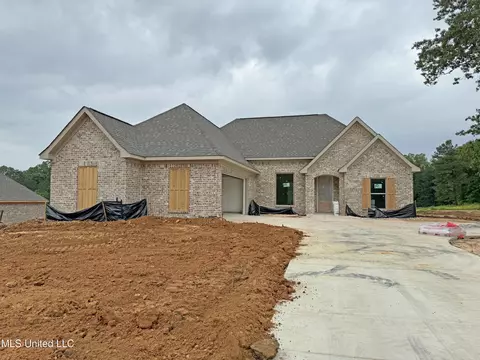 978 Mullican Rd, Florence, MS 39073