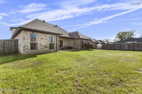 Exterior - 267 Buckhead Dr, Madison, MS 39110 photo 4 of 5