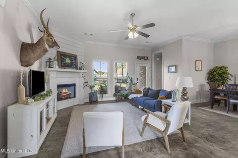 Living - 267 Buckhead Dr, Madison, MS 39110 photo 1 of 3