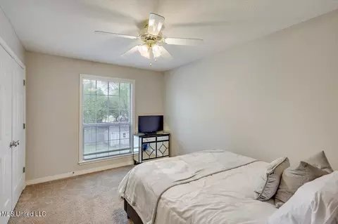 Bedroom - 104 Rustic Dr, Brandon, MS 39047 photo 4 of 5