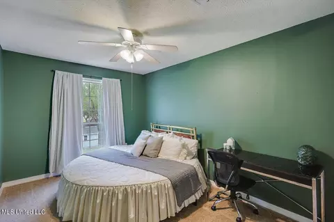 Bedroom - 104 Rustic Dr, Brandon, MS 39047 photo 5 of 5
