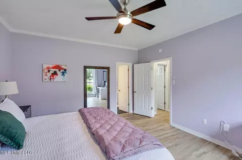 Bedroom - 104 Rustic Dr, Brandon, MS 39047 photo 3 of 5