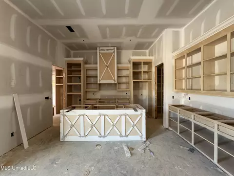 Kitchen - 984 Mullican Rd, Florence, MS 39073 photo 1 of 2