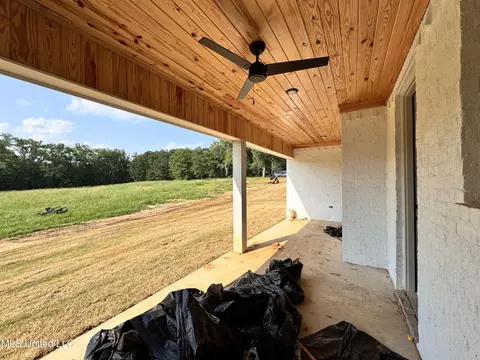 Exterior - 984 Mullican Rd, Florence, MS 39073 photo 9 of 10