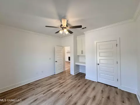 Bedroom - 984 Mullican Rd, Florence, MS 39073 photo 2 of 3