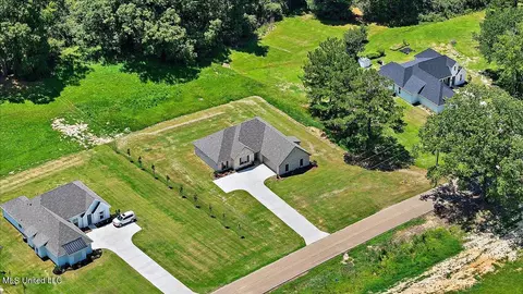 View/Area - 995 Mullican Rd, Florence, MS 39073 photo 8 of 25