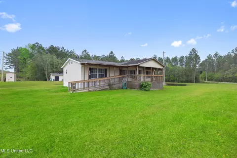 19580 Doug Lee Rd, Saucier, MS 39574 photo 2