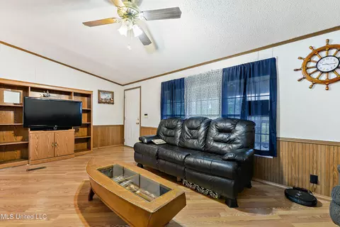 19580 Doug Lee Rd, Saucier, MS 39574 photo 6