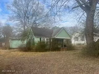 407 Lassiter St, Corinth, MS 38834 photo 4