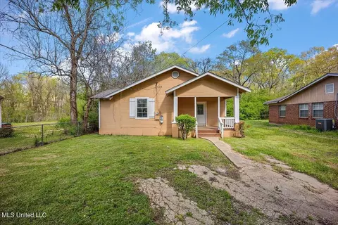 370 Cisne Ave, Canton, MS 39046