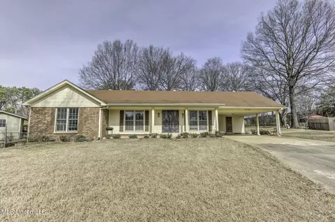 718 Lee Cv Cv, Southaven, MS 38671