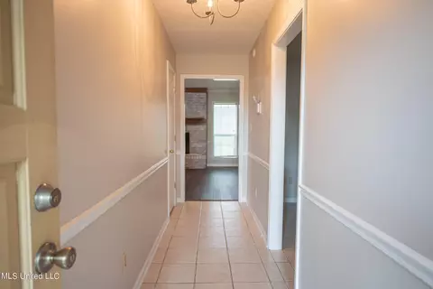 Entry Way - 7080 Olive Ridge Dr, Olive Branch, MS 38654 photo 1 of 1