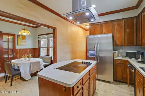 Kitchen - 30 Moss Forest Cir, Jackson, MS 39211 photo 3 of 5