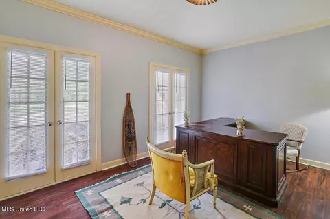 Dining - 30 Moss Forest Cir, Jackson, MS 39211 photo 2 of 3