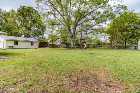 Exterior - 697 Eric Ct, Biloxi, MS 39532 photo 3 of 15