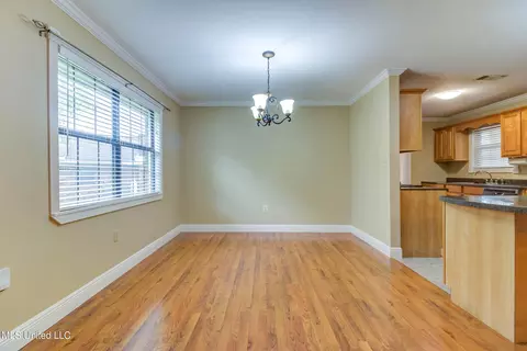 Dining - 697 Eric Ct, Biloxi, MS 39532 photo 1 of 3