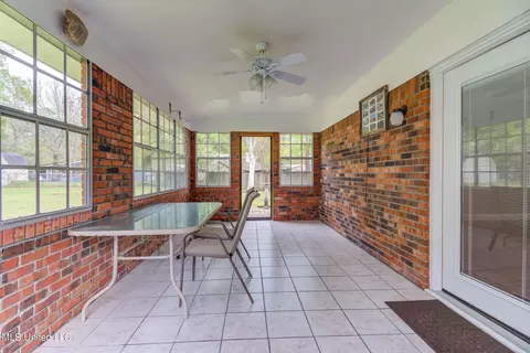 Dining - 697 Eric Ct, Biloxi, MS 39532 photo 3 of 3