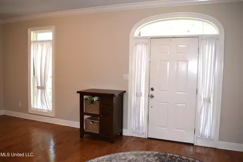 Entry Way - 175 Burgundy Dr, Lucedale, MS 39452 photo 1 of 2