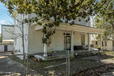 343 Adelle St, Jackson, MS 39202 photo 2