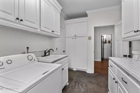 Other - 610 Emerald Ct, Brandon, MS 39047 photo 4 of 7