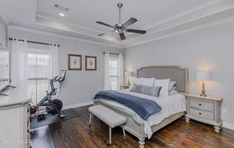 Bedroom - 124 Hampton Ln, Madison, MS 39110 photo 1 of 4