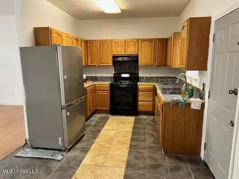 603 2nd St, Picayune, MS 39466 photo 5