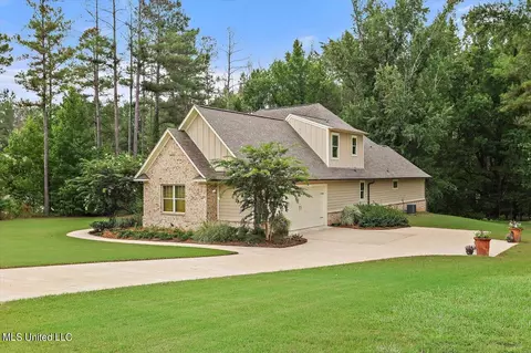 Exterior - 521 Viewpointe Way, Clinton, MS 39056 photo 14 of 15