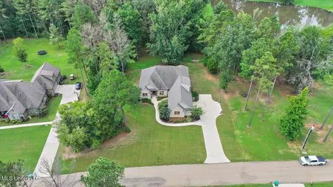 View/Area - 521 Viewpointe Way, Clinton, MS 39056 photo 3 of 5