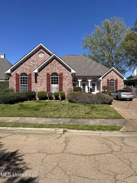 602 N Harbor Dr, Brandon, MS 39047