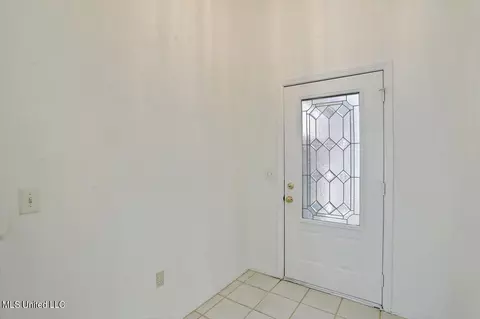 Entry Way - 1019 Cobblestone Pl, Brandon, MS 39042 photo 1 of 1