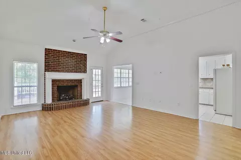Living - 1019 Cobblestone Pl, Brandon, MS 39042 photo 1 of 2