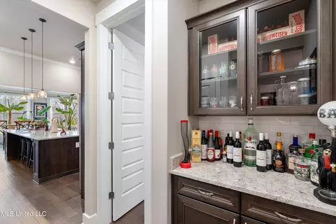 Kitchen - 7207 E Hawks Crossing Dr, Olive Branch, MS 38654 photo 8 of 9