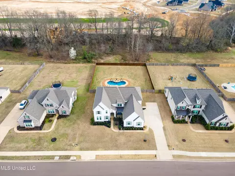 View/Area - 7207 E Hawks Crossing Dr, Olive Branch, MS 38654 photo 1 of 2