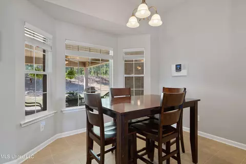 Dining - 741 Buttermilk Dr, Nesbit, MS 38651 photo 1 of 1